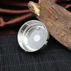 binh giu nhiet vo tre